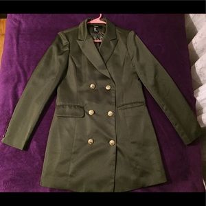 GREEN TRENCH COAT